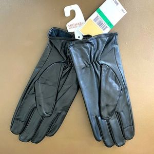 New Michael Kors Leather Logo Dome Button Gloves